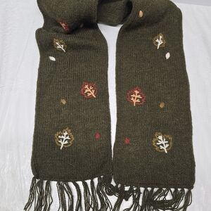 Neckworks Peru Women's Olive Green Leaves Embroidered Scarf Alpaca Wool Blend